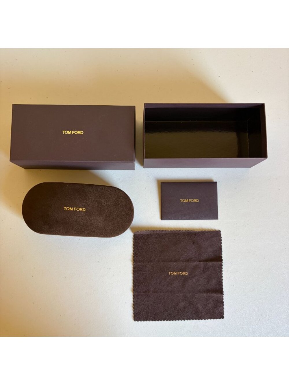 Tom Ford Clamshell Sunglasses Eyeglasses Case with Box Cleaning Cloth